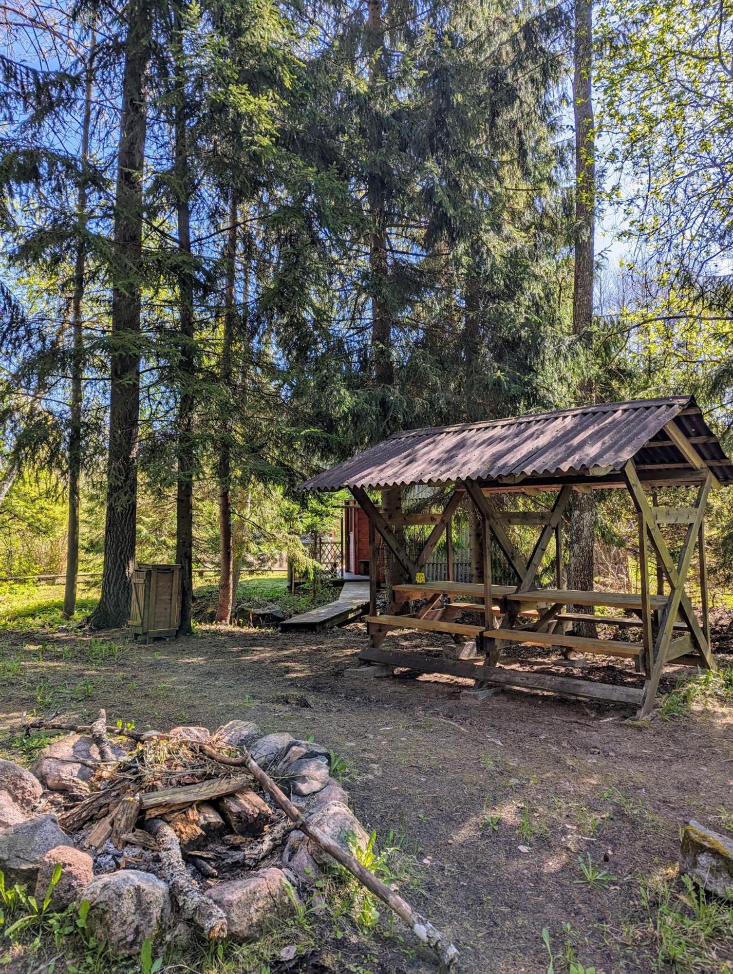 Гостевой дом Rehe Turismitalu Kuijoe Экстерьер фото