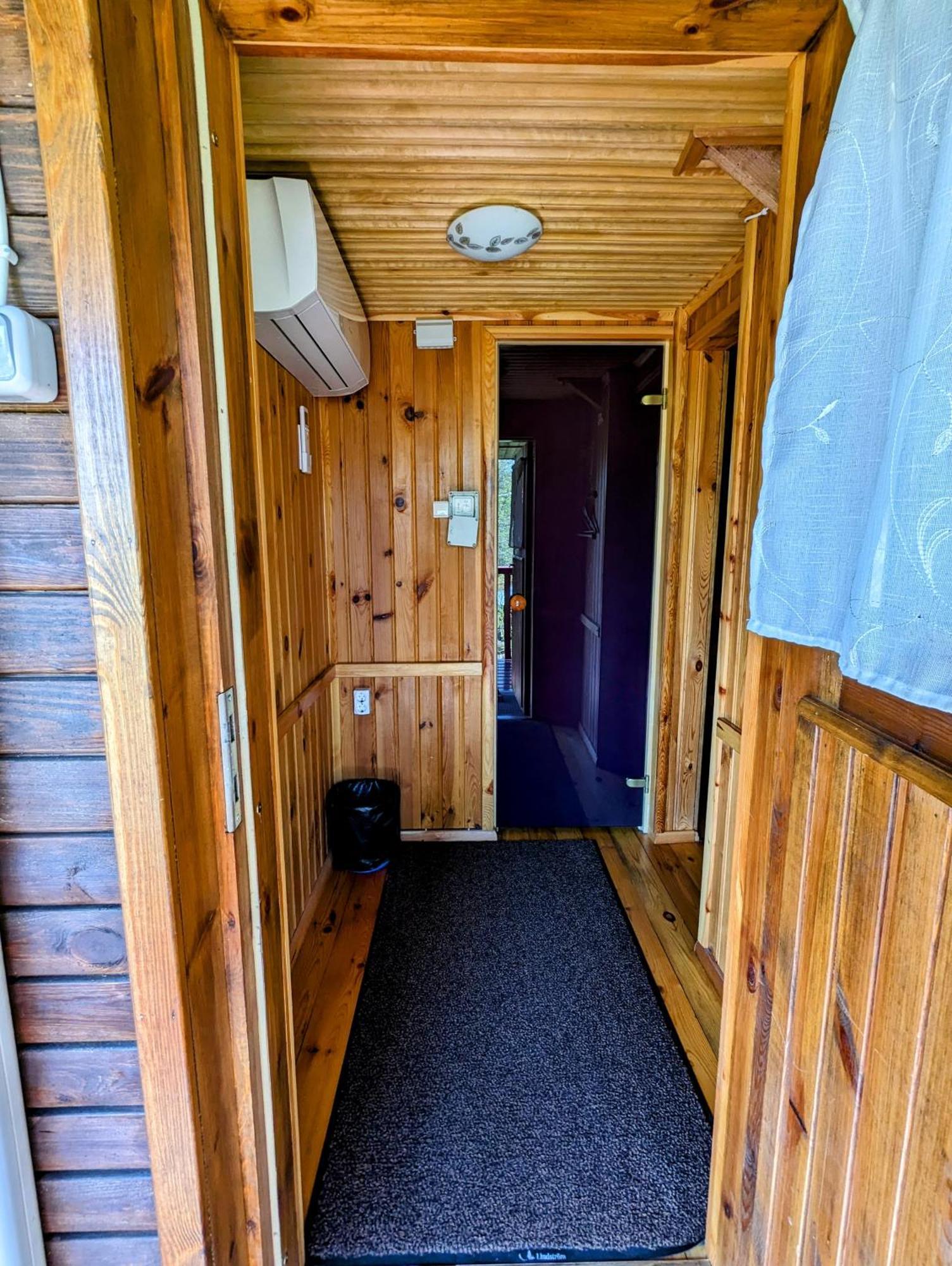 Гостевой дом Rehe Turismitalu Kuijoe Экстерьер фото